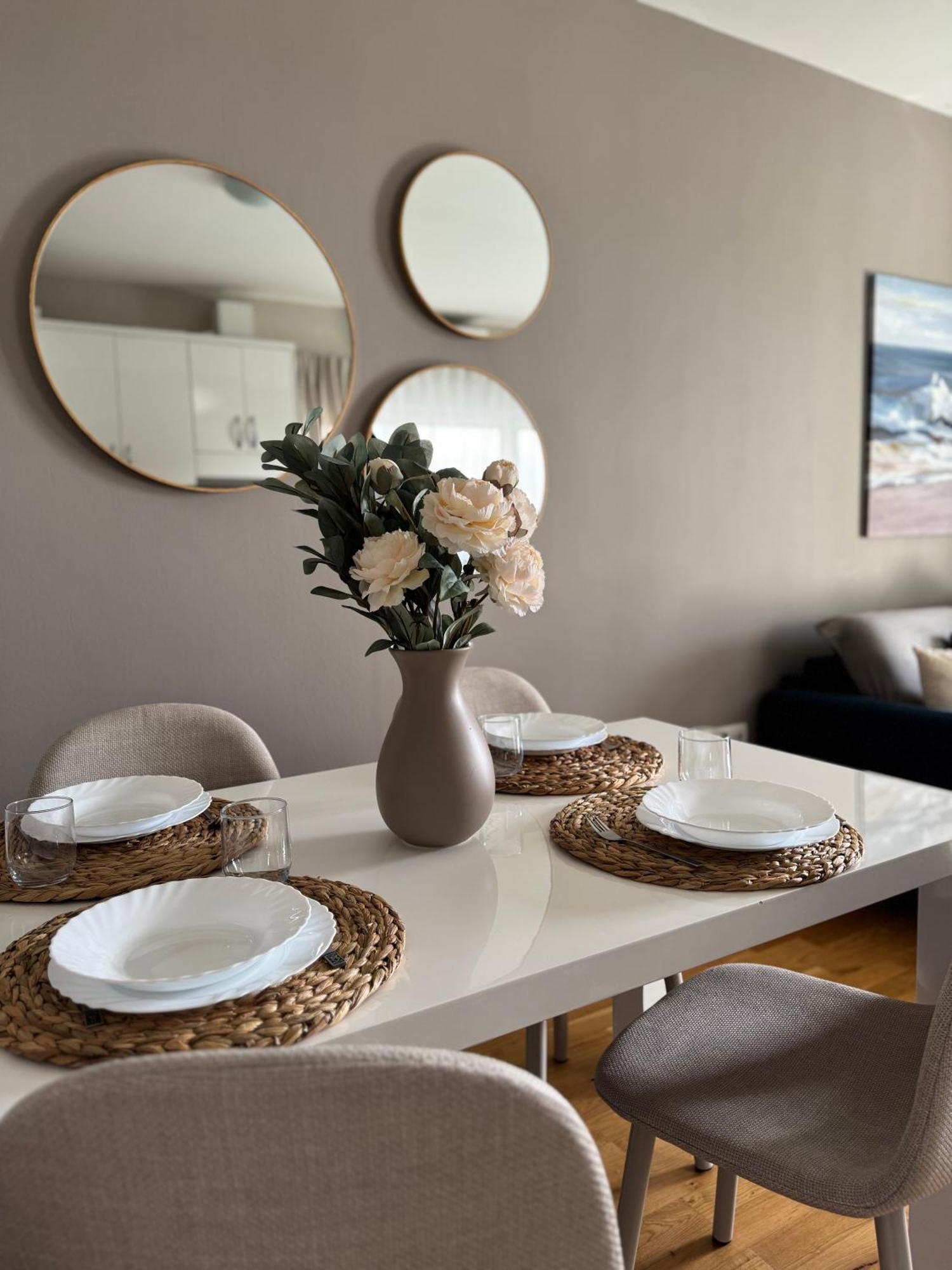 Apartment Tri Sunca Baska Voda Luaran gambar