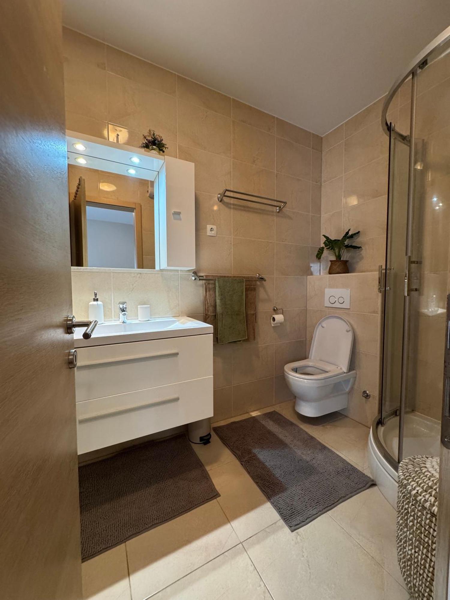 Apartment Tri Sunca Baska Voda Luaran gambar